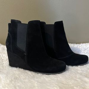 Born Suede Wedge Boots